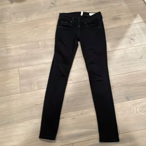 EUC Rag & Bone Black Skinny Jeans size 24